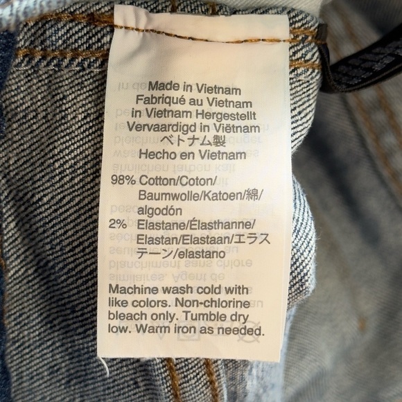 Madewell Petite 9" Mid-Rise Skinny Jeans in York Wash Rip and Repair Edition - Picture 8 of 8